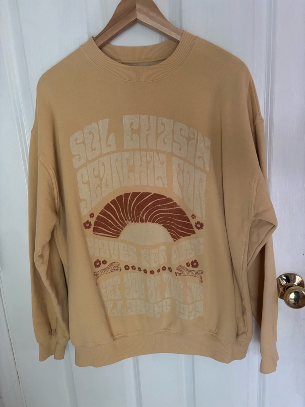 Billabong lived in yellow crewneck sweatshirt woman’s small